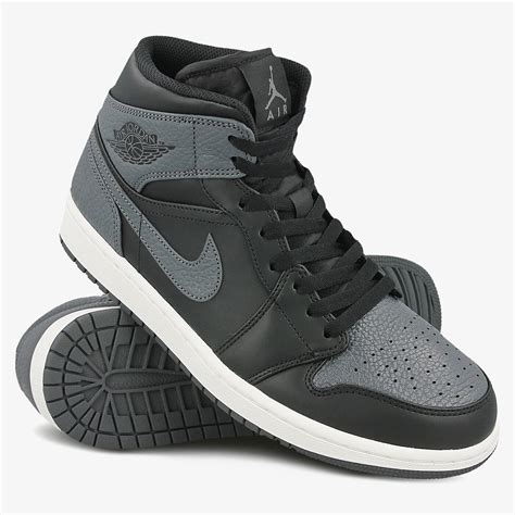 nike jordan schwarz grau|jordan 1 nike sneaker.